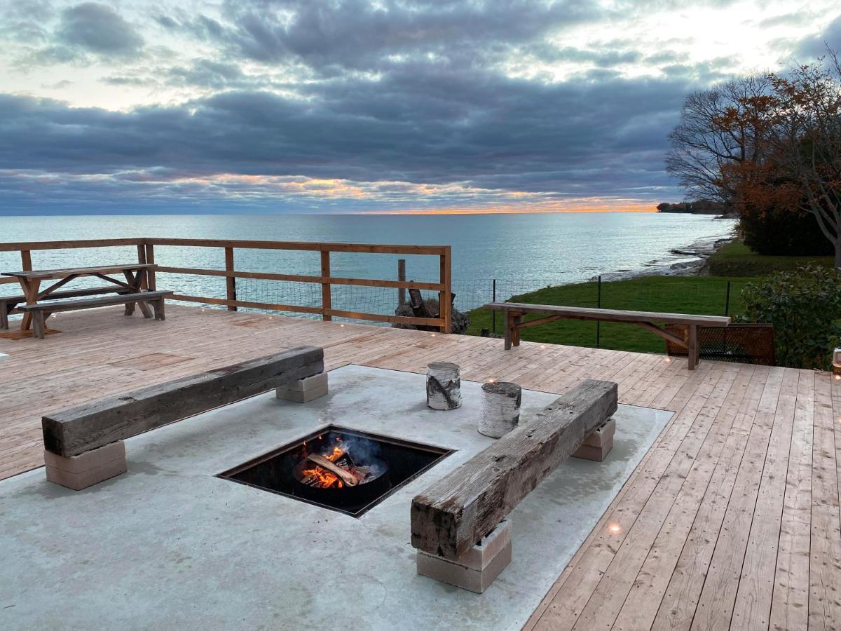 The Lakeside Prince Edward County Wellington Εξωτερικό φωτογραφία