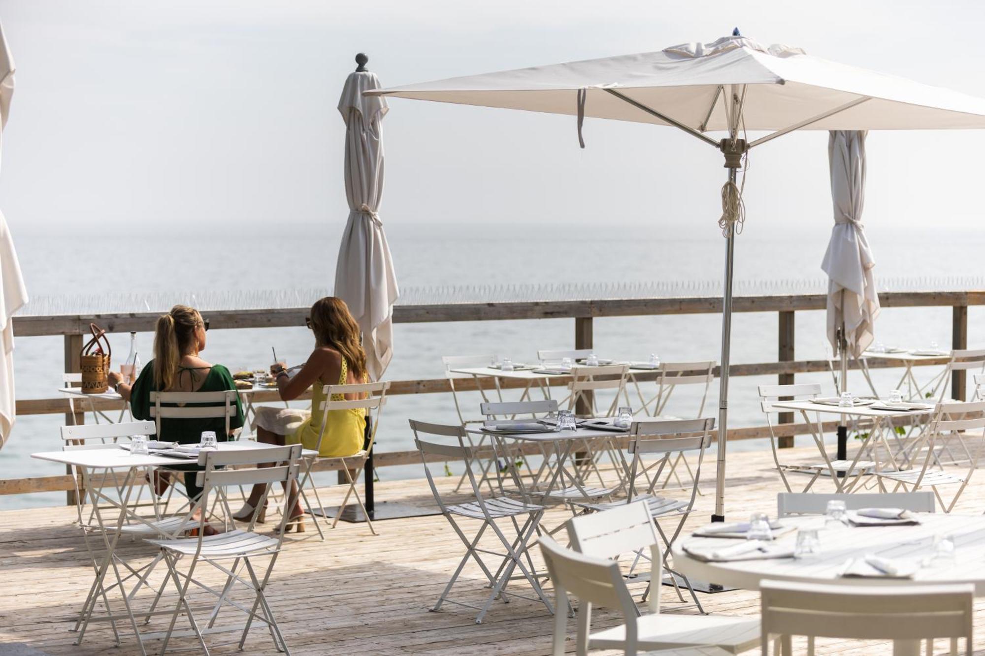 The Lakeside Prince Edward County Wellington Εξωτερικό φωτογραφία